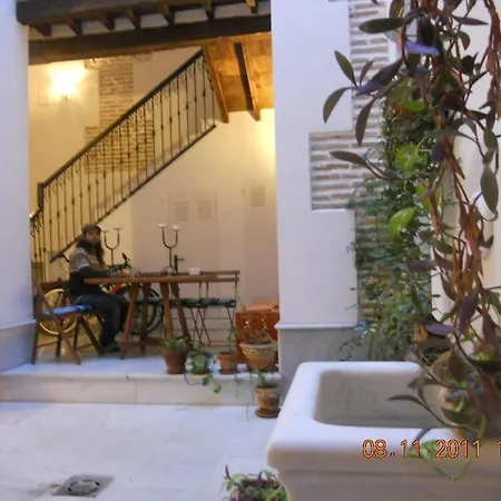 Hostal El Granado