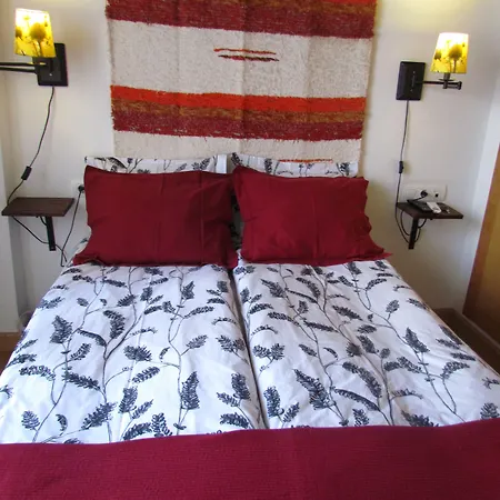 El Granado Hostal Granada