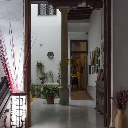 El Granado Hostal