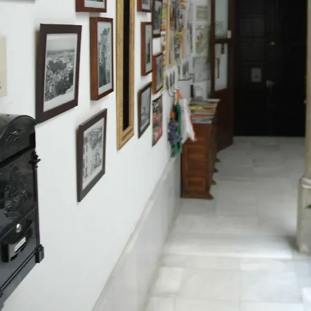 Hostal El Granado Granada